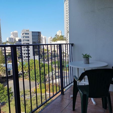 Condor Ocean View Apartments Surfers Paradise Gold Coast Exterior foto